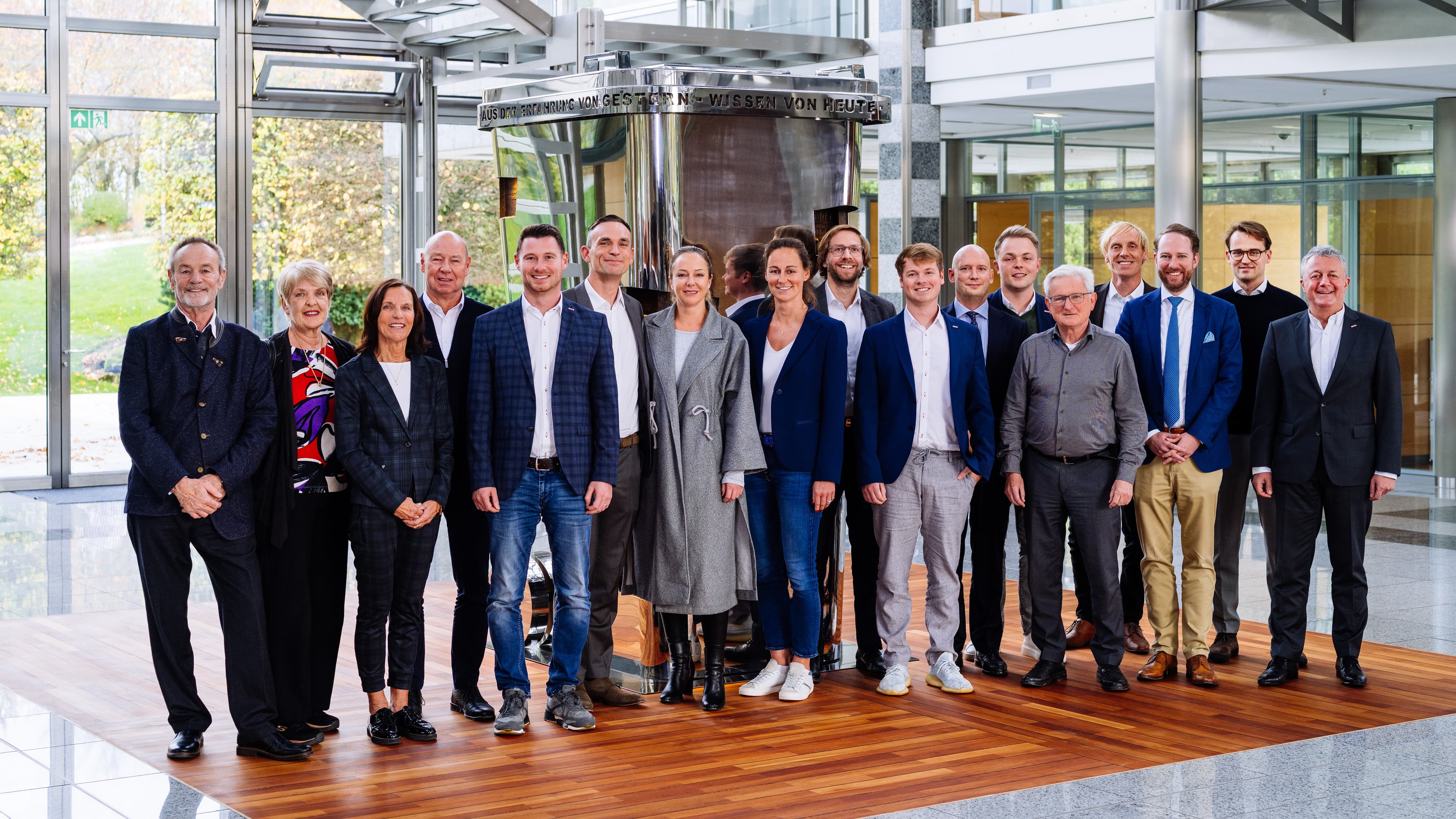 Pressemitteilung: CARL Finance begleitet erfolgreichen Unternehmensverkauf der Schenker Industrie + Städtereinigungs-GmbH an die Lobbe Gruppe